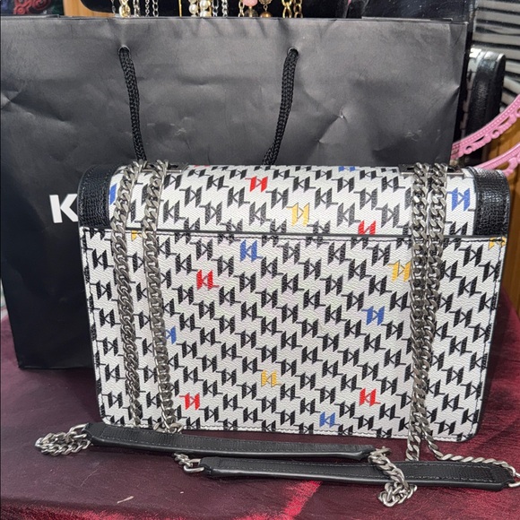 Brandnew Karl Lagerfeld Black, White & Yellow Paris Patch Crossbody Bag - Picture 8 of 12